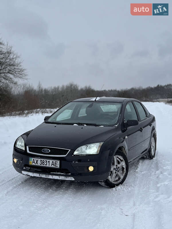 2005 Ford Focus, VIN WF04XXWPD45R84916:plate — фото 1 (autoria)