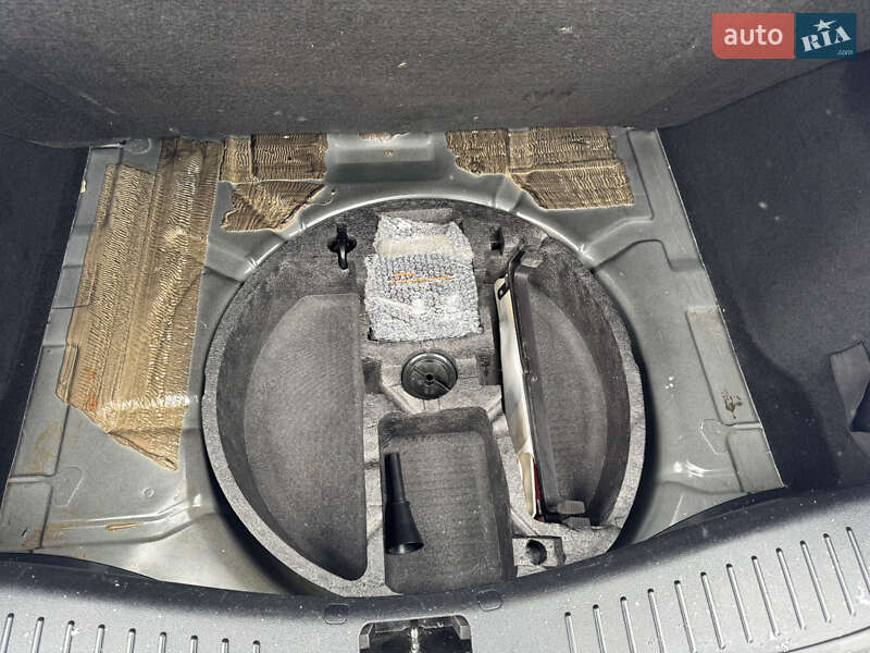 Хэтчбек Ford Focus 2008 в Умани