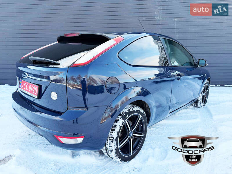 Хэтчбек Ford Focus 2008 в Каменском