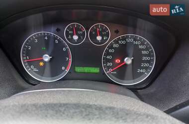 Седан Ford Focus 2006 в Одессе