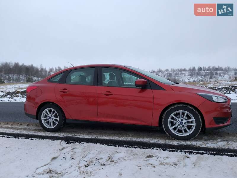 Седан Ford Focus 2018 в Калуші