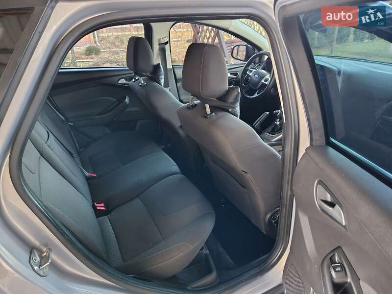 Универсал Ford Focus 2013 в Бориславе фото 55 Универсал Ford Focus 2013 в Бориславе