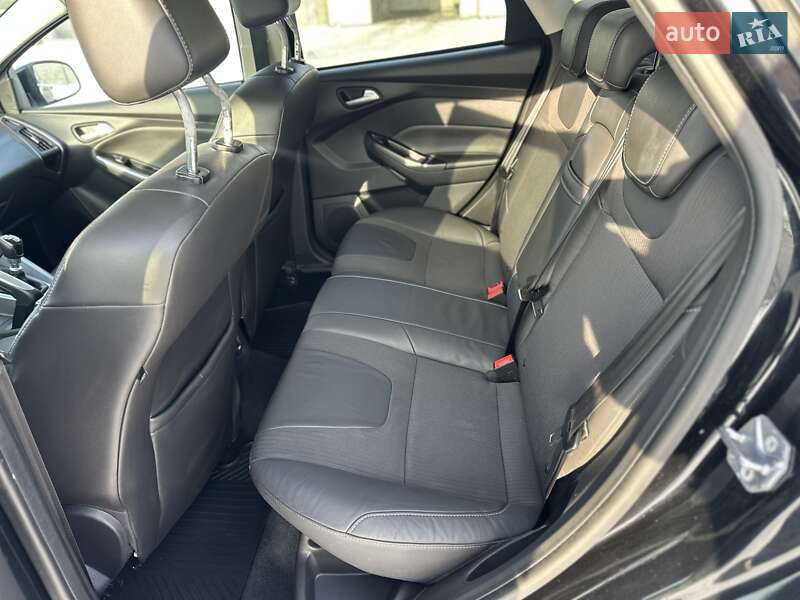 Універсал Ford Focus 2011 в Гнівані