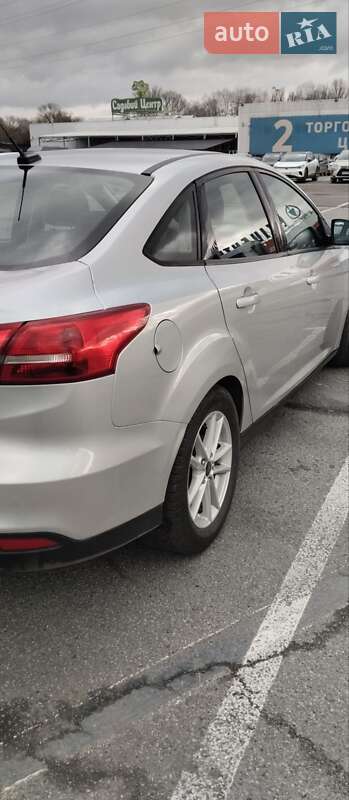 Седан Ford Focus 2017 в Ужгороде