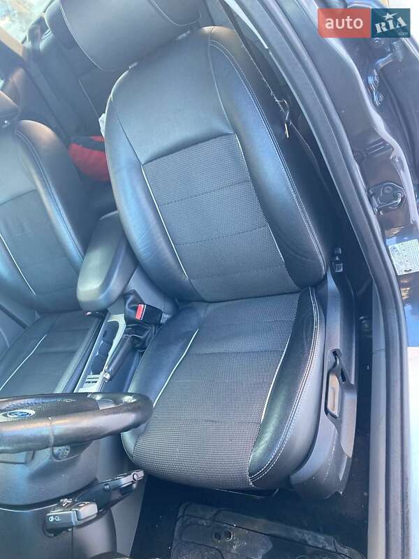 Універсал Ford Focus 2010 в Чернігові фото 27 Універсал Ford Focus 2010 в Чернігові