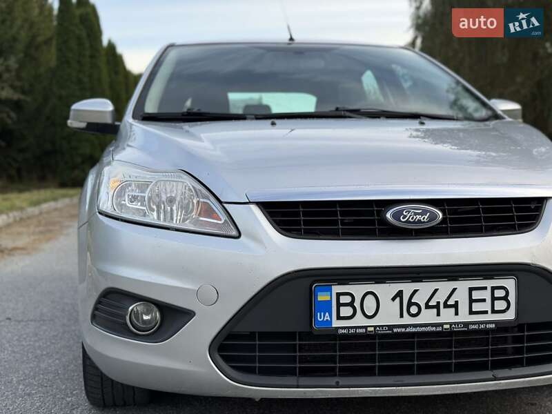 Хэтчбек Ford Focus 2011 в Тернополе
