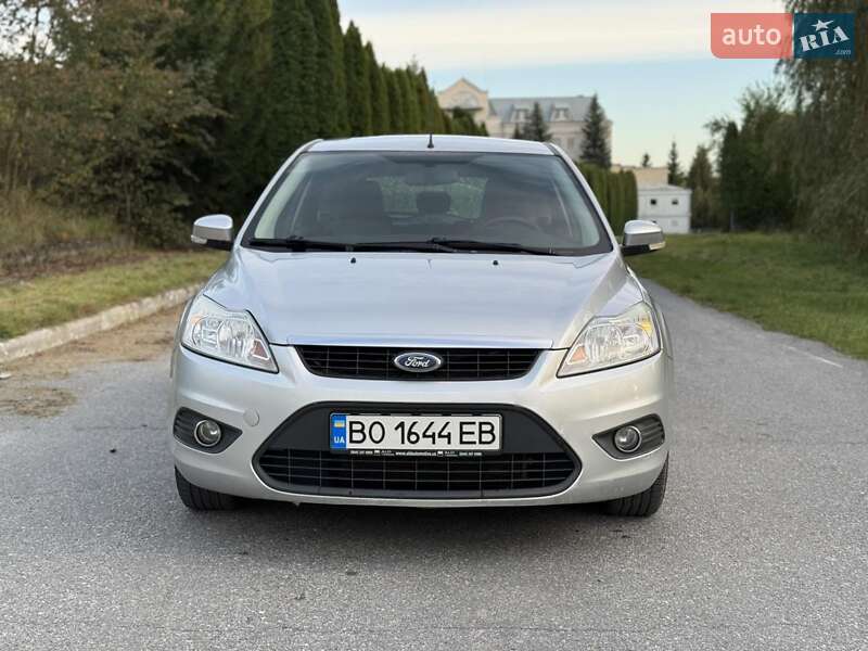 Хэтчбек Ford Focus 2011 в Тернополе