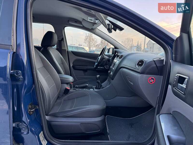 Універсал Ford Focus 2010 в Києві фото 12 Універсал Ford Focus 2010 в Києві