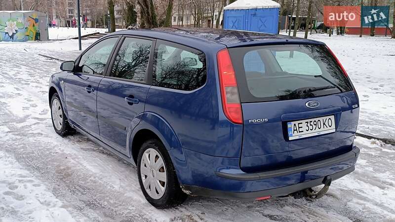 Універсал Ford Focus 2006 в Дніпрі