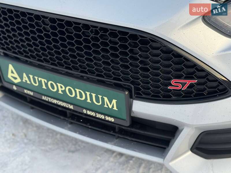 Универсал Ford Focus 2018 в Киеве