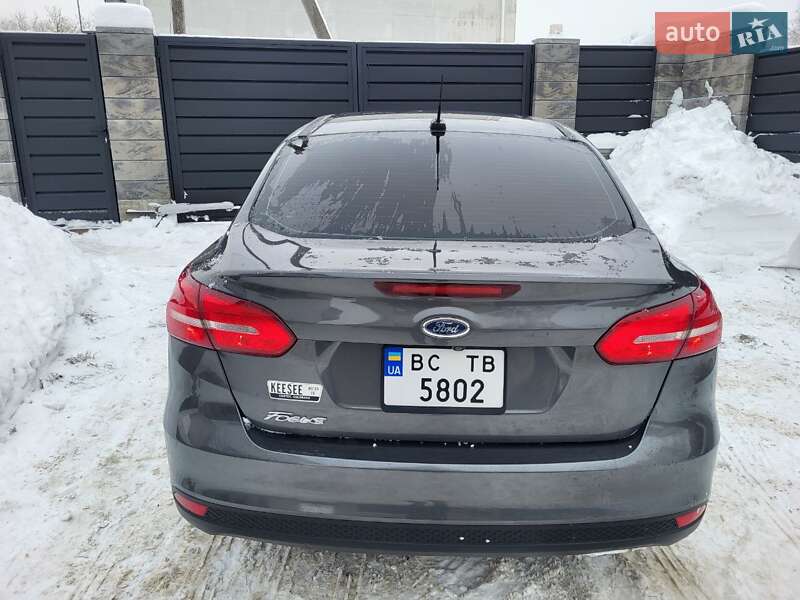 Седан Ford Focus 2018 в Львові