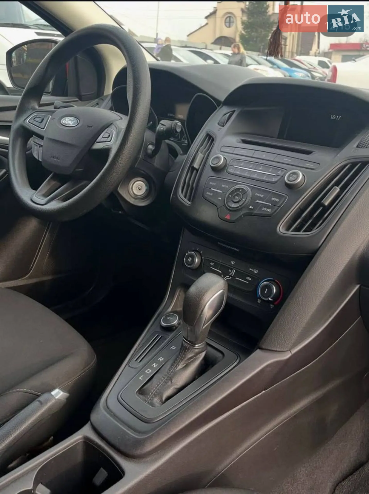 2017 Ford Focus - мініатюра 18