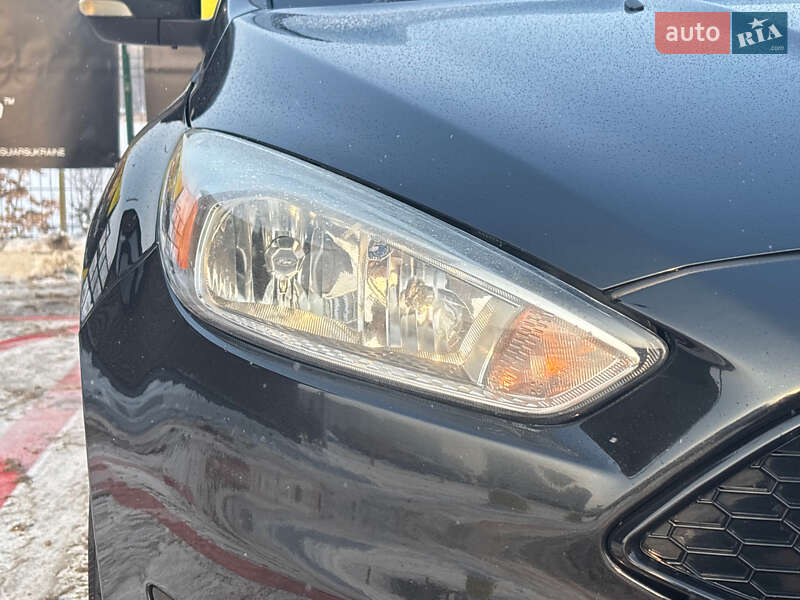 Седан Ford Focus 2015 в Киеве
