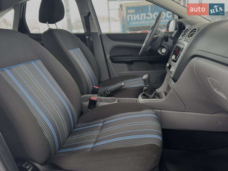 Хэтчбек Ford Focus 2008 в Вознесенске