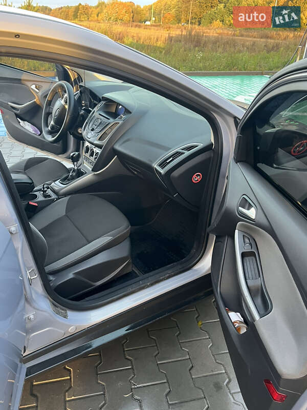 Универсал Ford Focus 2012 в Луцке