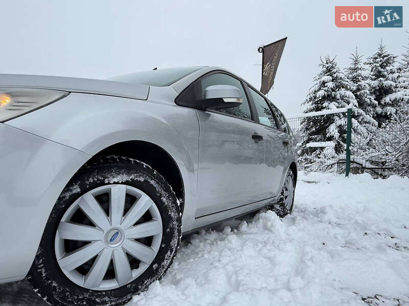 Універсал Ford Focus 2008 в Дрогобичі