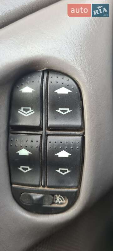 Седан Ford Focus 2001 в Черкасах