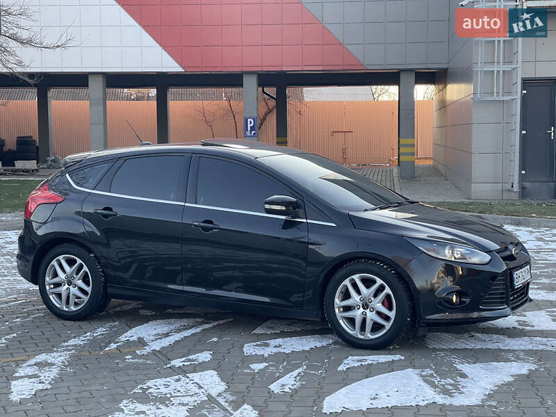 Хэтчбек Ford Focus 2013 в Одессе