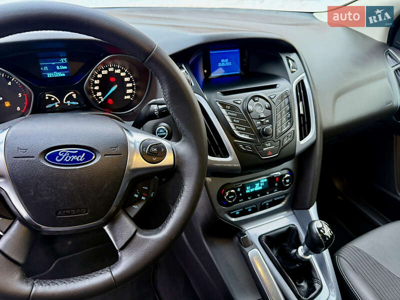 Хэтчбек Ford Focus 2012 в Ровно