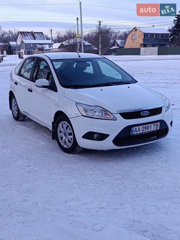 Хэтчбек Ford Focus 2011 в Броварах