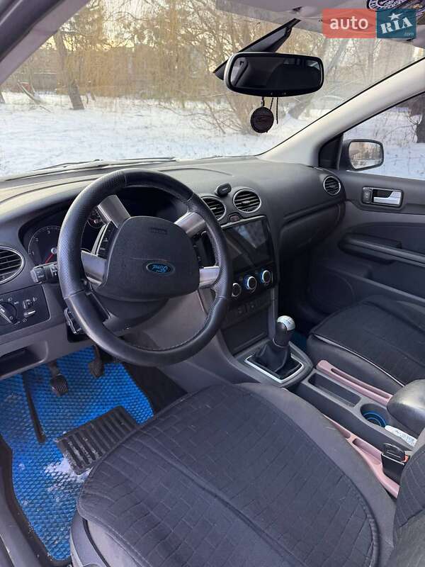 Хетчбек Ford Focus 2004 в Києві