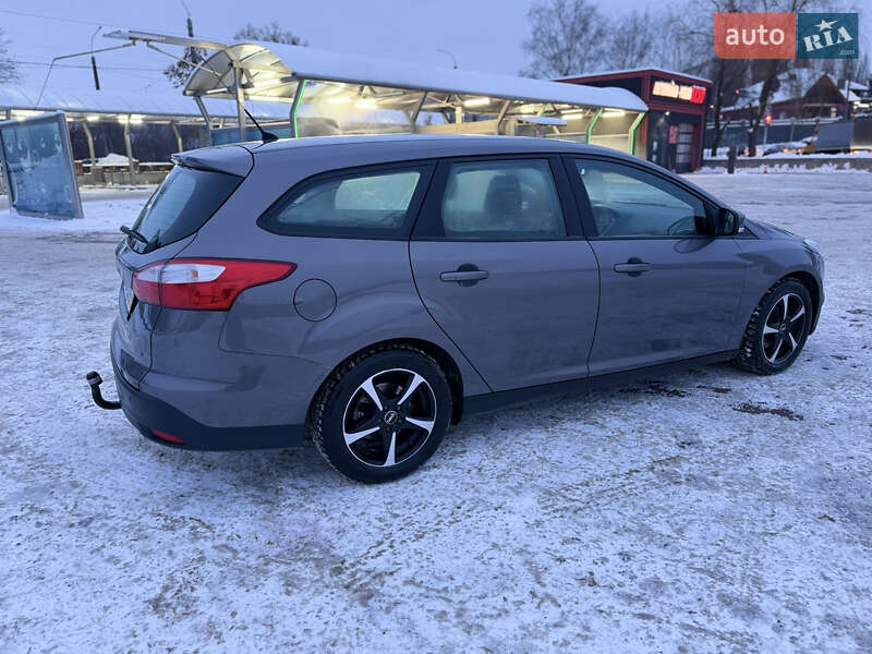 Универсал Ford Focus 2011 в Ровно