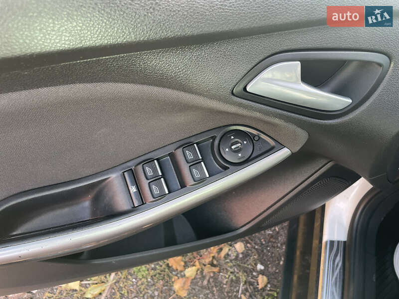 Універсал Ford Focus 2013 в Луцьку