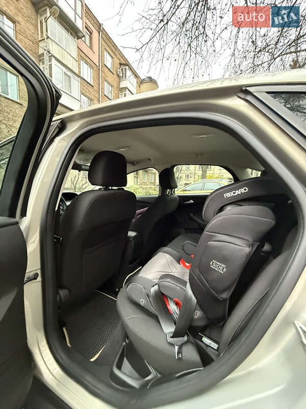 Седан Ford Focus 2015 в Києві