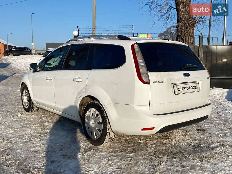 Универсал Ford Focus 2010 в Киеве