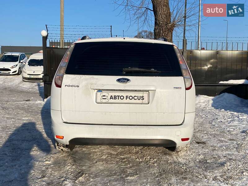 Универсал Ford Focus 2010 в Киеве