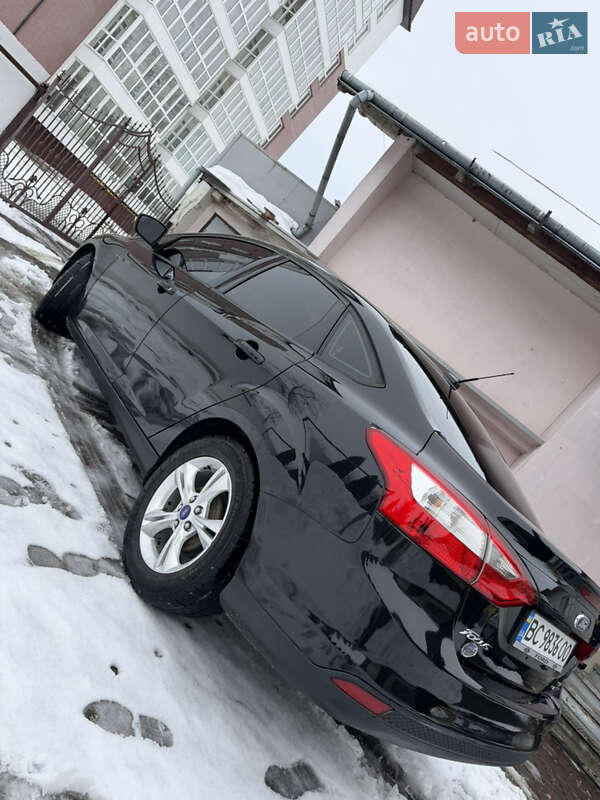 Седан Ford Focus 2013 в Стрые