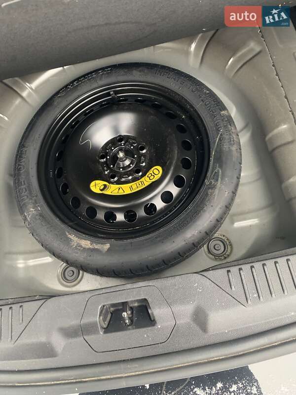 Универсал Ford Focus 2020 в Бродах фото 44 Универсал Ford Focus 2020 в Бродах