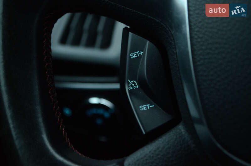 Хетчбек Ford Focus 2014 в Києві фото 17 Хетчбек Ford Focus 2014 в Києві