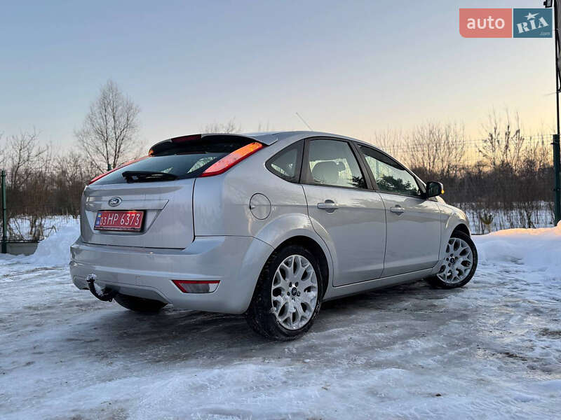 Хетчбек Ford Focus 2010 в Дрогобичі