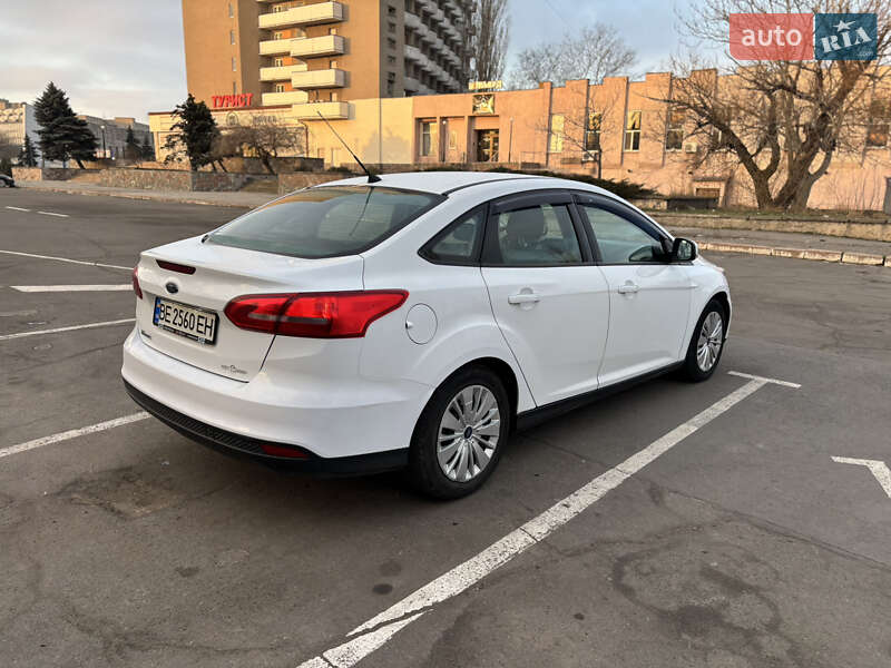 Седан Ford Focus 2016 в Николаеве