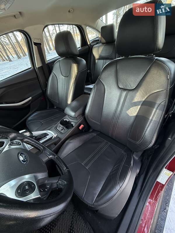 Седан Ford Focus 2014 в Сумах