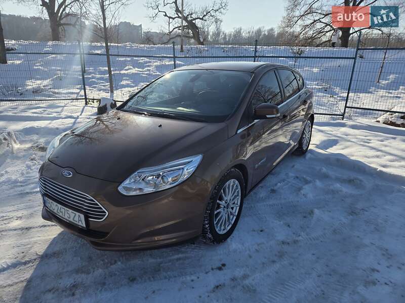 Хэтчбек Ford Focus 2013 в Ужгороде