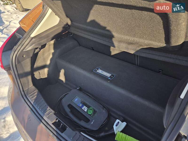 Хэтчбек Ford Focus 2013 в Ужгороде