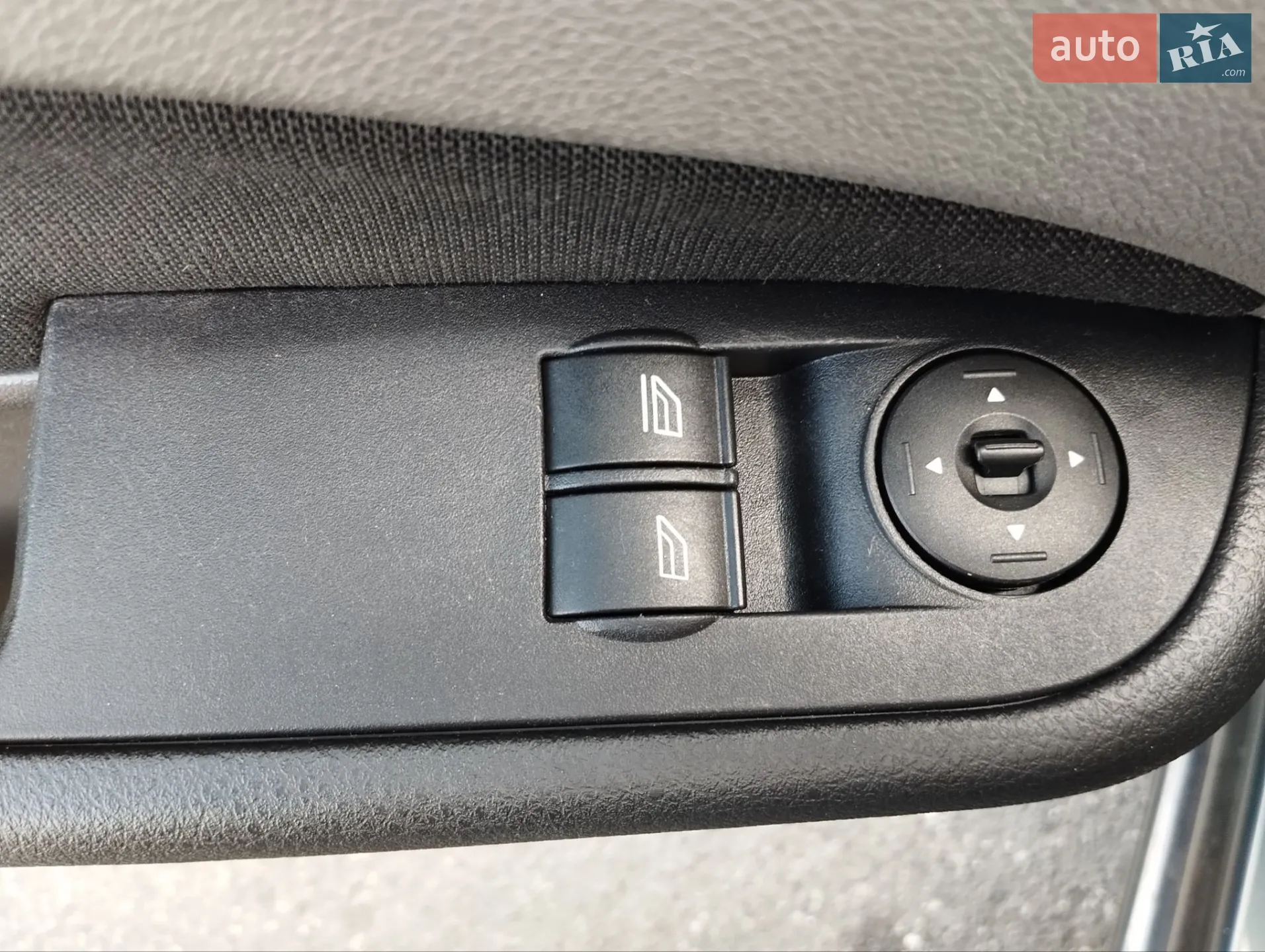 2010 Ford Focus - мініатюра 19