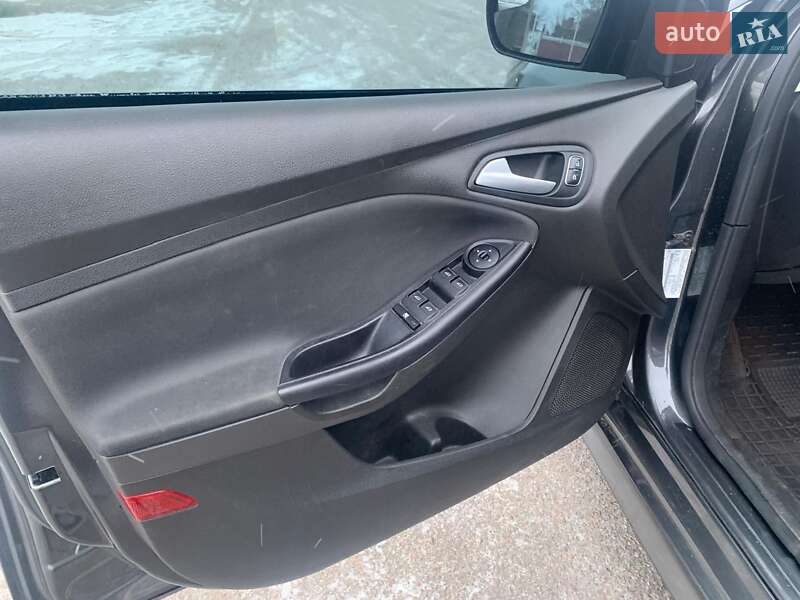 Хэтчбек Ford Focus 2016 в Одессе