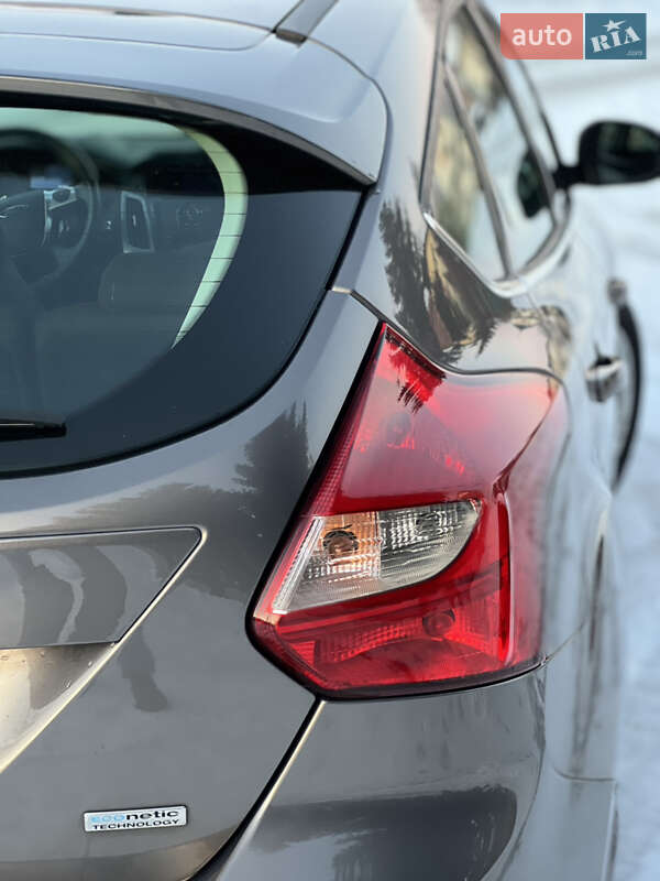 Хетчбек Ford Focus 2012 в Стрию