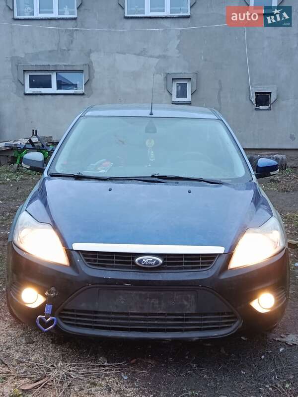 Хэтчбек Ford Focus 2008 в Золочеве