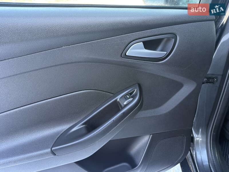 Хетчбек Ford Focus 2017 в Рівному