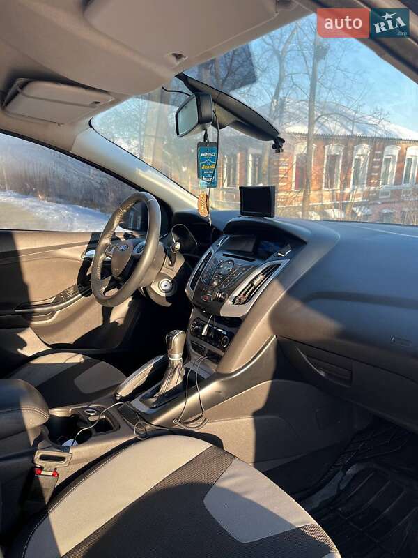 Хэтчбек Ford Focus 2011 в Харькове