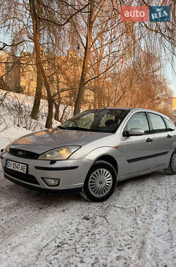 Хэтчбек Ford Focus 2004 в Киеве