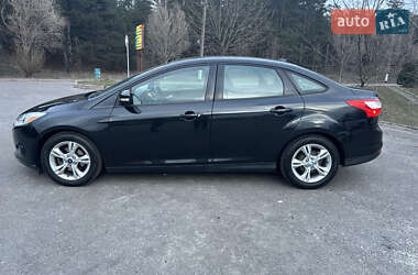 Седан Ford Focus 2012 в Горишних Плавнях