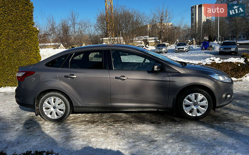 Седан Ford Focus 2013 в Львові