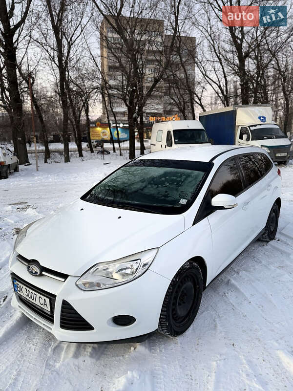 Универсал Ford Focus 2011 в Запорожье фото 2 Универсал Ford Focus 2011 в Запорожье