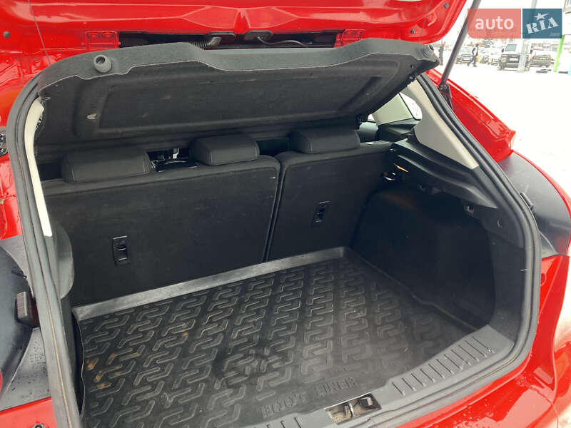 Хэтчбек Ford Focus 2015 в Киеве