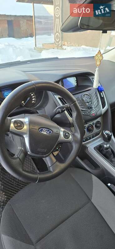 Универсал Ford Focus 2011 в Иваничах